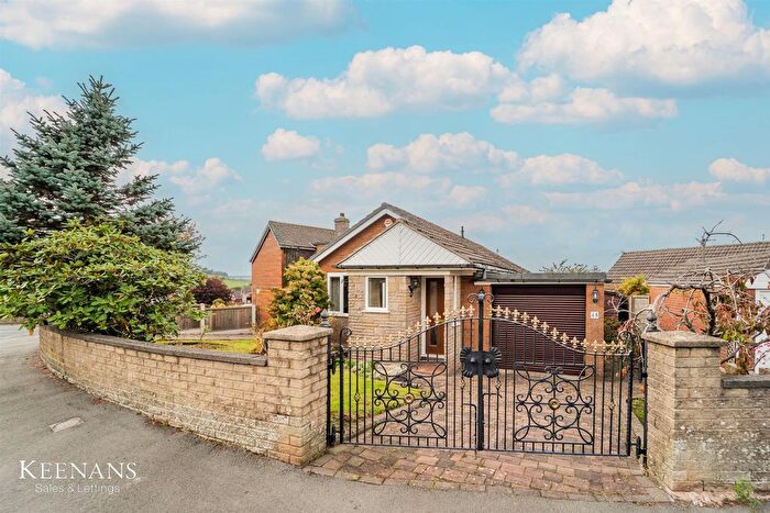 3 Bedroom Detached Bungalow For Sale In Stirling Court, Briercliffe, Burnley, BB10