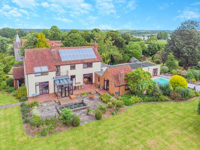 4 Bedroom Detached House For Sale In Church Lane, Nackington, Kent, CT4