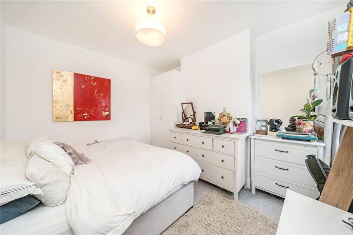 1 Bedroom Flat To Rent In Salusbury Road, London, NW6