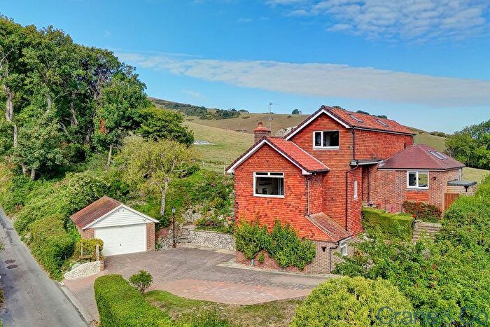 5 Bedroom Detached House For Sale In Butts Lane, Eastbourne, BN20