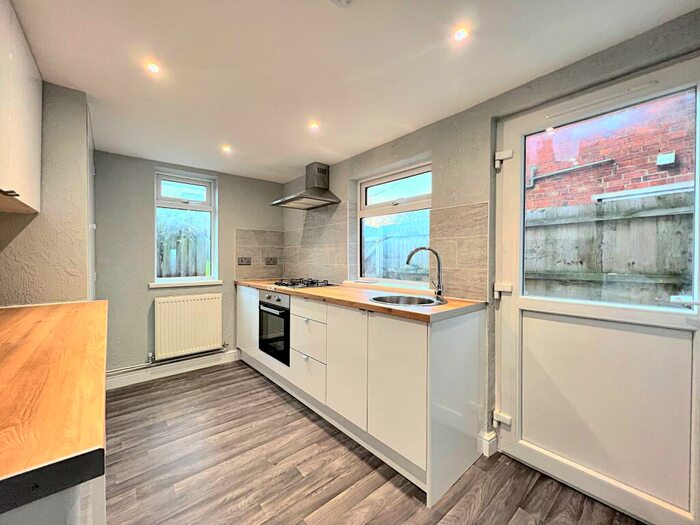 2 Bedroom House To Rent In Station Road, Desborough, Kettering, NN14