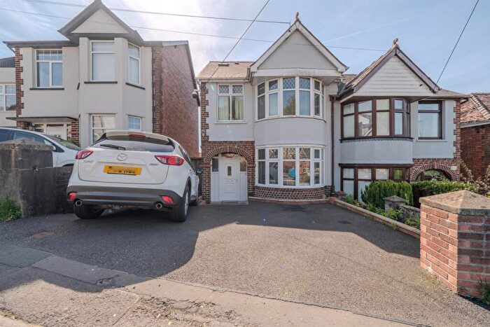 4 Bedroom Semi-Detached House For Sale In Penygarn Road, Penygarn, Pontypool, NP4