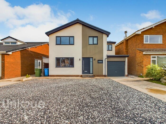 4 Bedroom Detached House To Rent In South Park, Lytham St. Annes, Lancashire, FY8