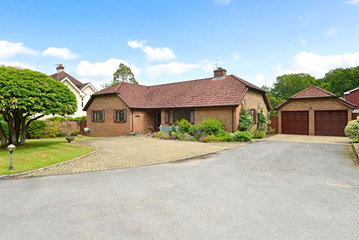 4 Bedroom Detached Bungalow For Sale In Southwood Chase, Cranleigh, GU6