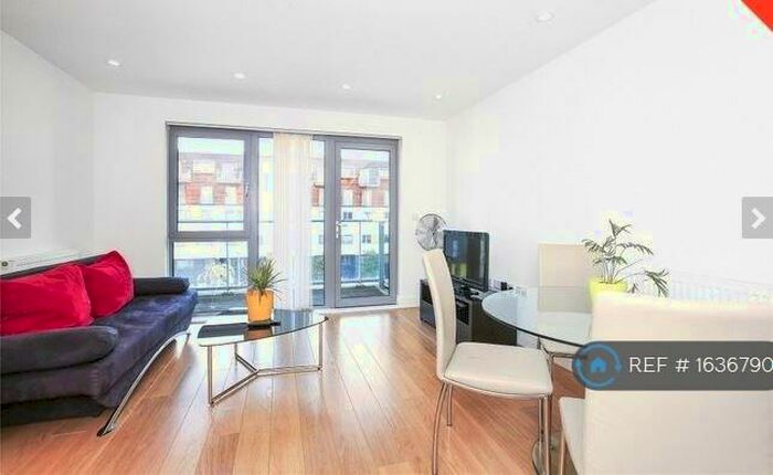 1 Bedroom Flat To Rent In Hodgeson House, London, E1