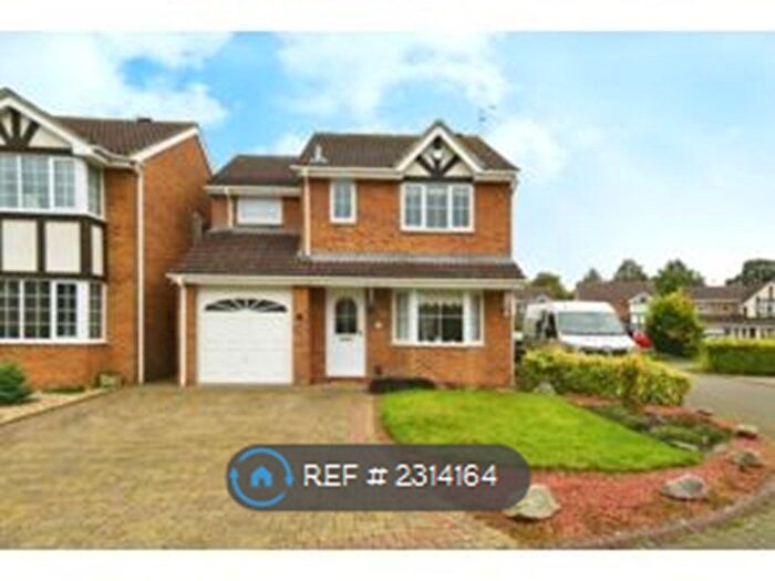3 Bedroom Detached House To Rent In Swindon, Swindon, SN1