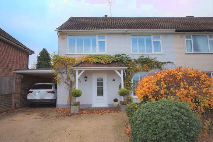 3 Bedroom House To Rent In Chiltern View, Saunderton, Near Princes RIsborough, HP14