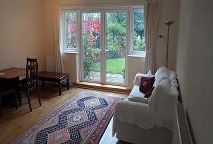 1 Bedroom Apartment To Rent In Styal Road, Wilmslow, SK9