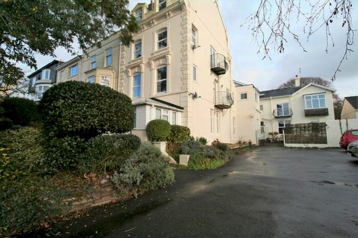1 Bedroom Flat To Rent In Woodside, Plymouth, PL4