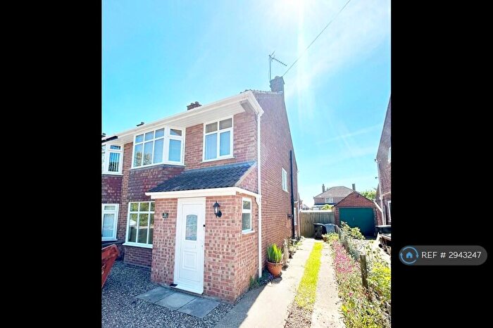3 Bedroom Semi Detached House To Rent In Humber Doucy Lane, Ipswich, IP4