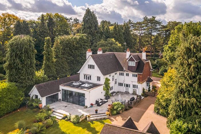 7 Bedroom Detached House For Sale In Waterhouse Lane, Kingswood, Surrey, KT20