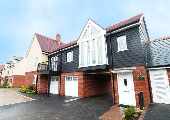 2 Bedroom Apartment To Rent In Brown Close, Broadbridge Heath, Horsham, RH12