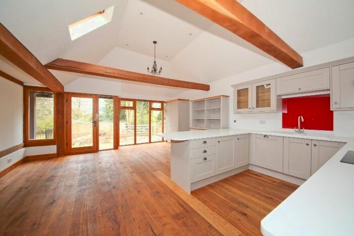 4 Bedroom Barn Conversion To Rent In Old Soar Road, Plaxtol, Sevenoaks, TN15