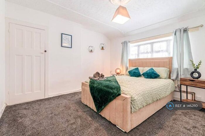 3 Bedroom Semi-Detached House To Rent In Scott Road, Grays, RM16