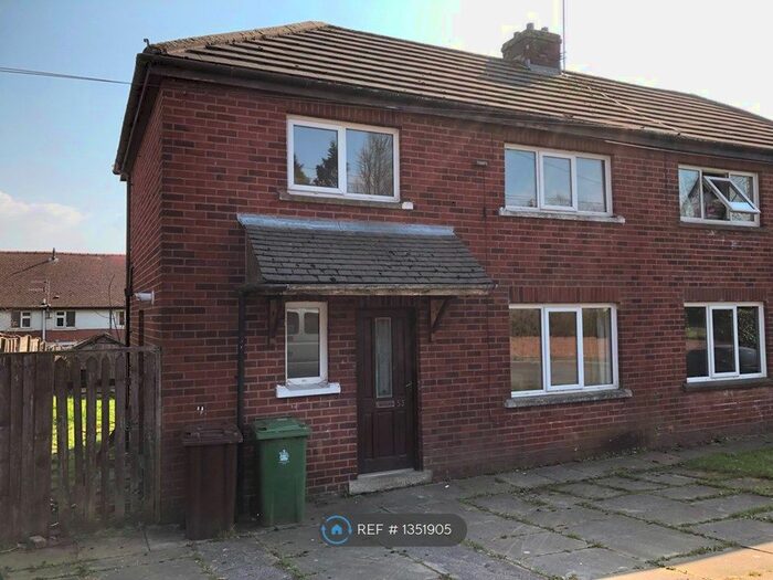2 Bedroom Semi-Detached House To Rent In Westgate, Whitworth, Rochdale, OL12