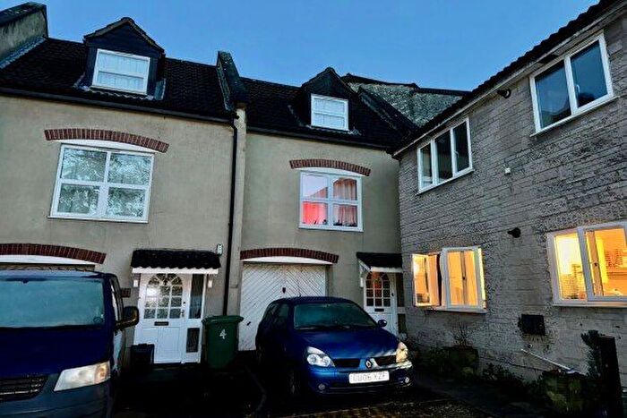 2 Bedroom Property To Rent In Leg Square Court, Shepton Mallet, BA4