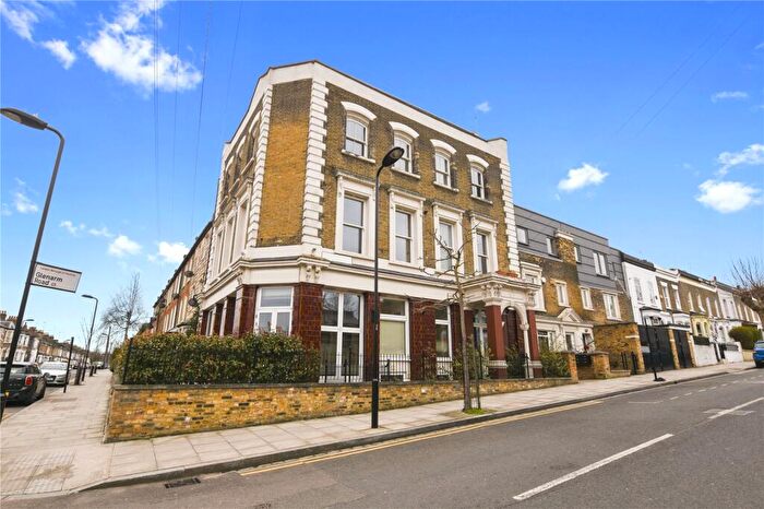 1 Bedroom Flat To Rent In Glyn Road, Hackney, London, E5