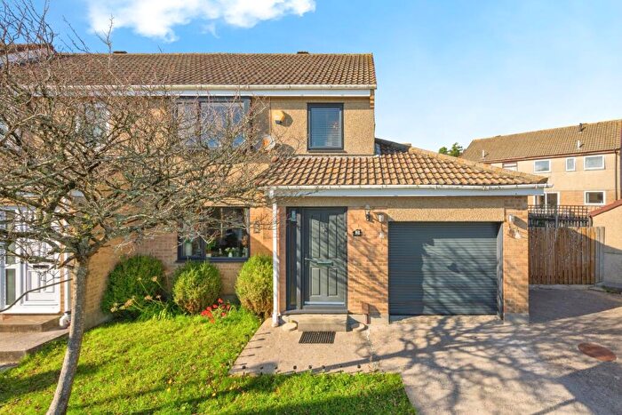 3 Bedroom End Of Terrace House For Sale In Churchlands Road, Plymouth, Devon, PL6