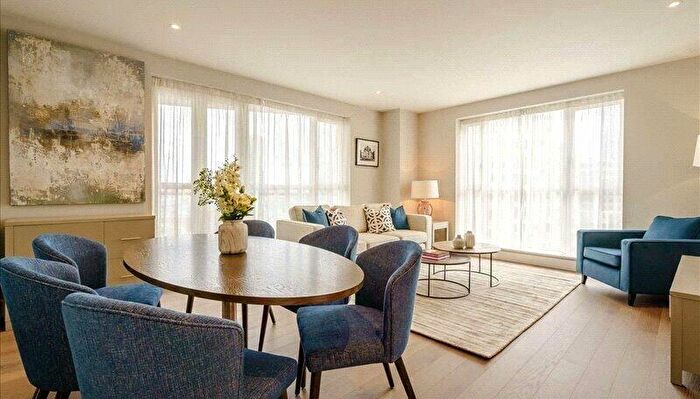 2 Bedroom Apartment To Rent In Westferry Circus, London, E14