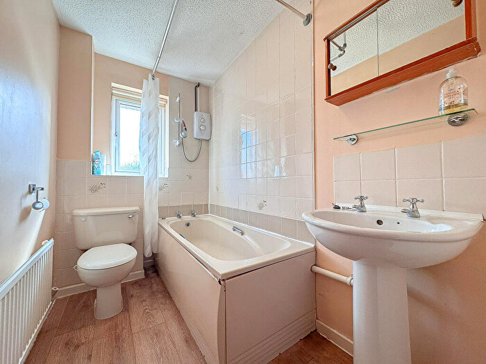 2 Bedroom Terraced House For Sale In Chatsworth Road, Bobblestock, Hereford, HR4