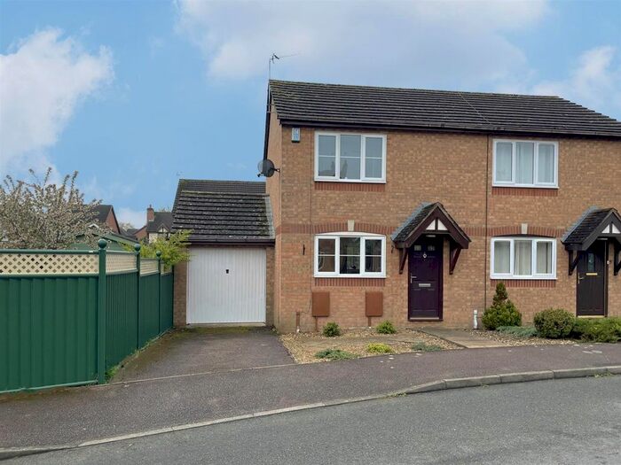 2 Bedroom Semi-Detached House To Rent In Byron Way, Stamford, PE9