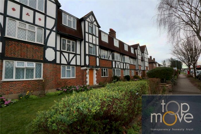 2 Bedroom Apartment To Rent In Plough Lane, Wallington, SM6
