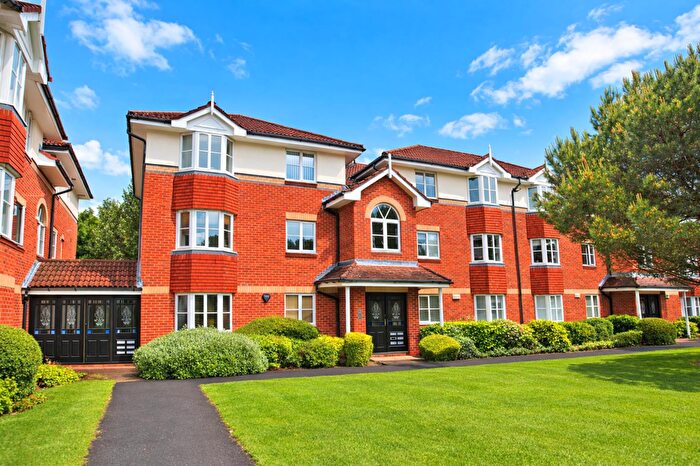 2 Bedroom Apartment To Rent In Ringstead Drive, Summerfield Village Court Ringstead Drive, SK9