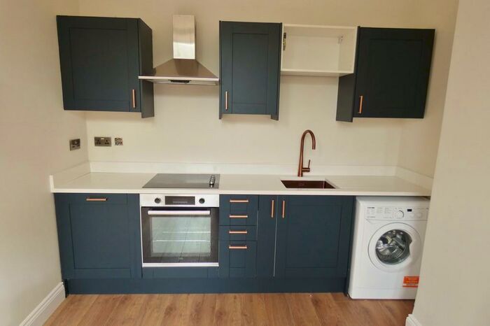 1 Bedroom Ground Flat To Rent In Victoria Parade, Ashton, PR2