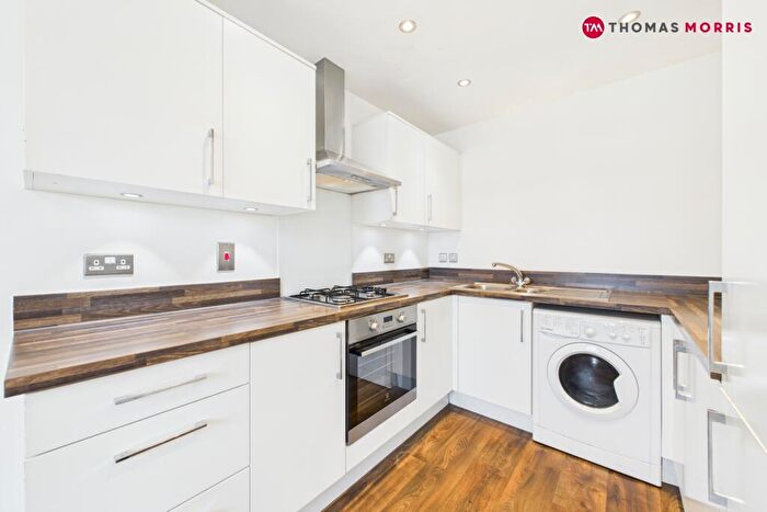 3 Bedroom End Of Terrace House To Rent In Tallis Lane, Biggleswade, Bedfordshire, SG18