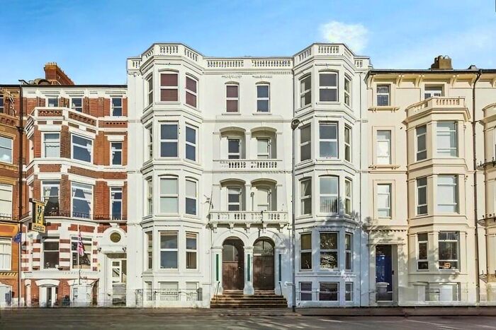 2 Bedroom Apartment To Rent In Western Parade, Southsea, PO5
