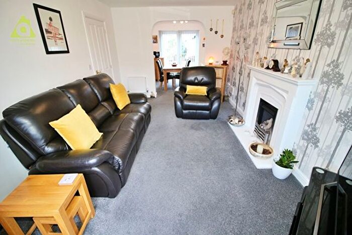 3 Bedroom Detached House For Sale In Pelham Grove, Hindley, WN2