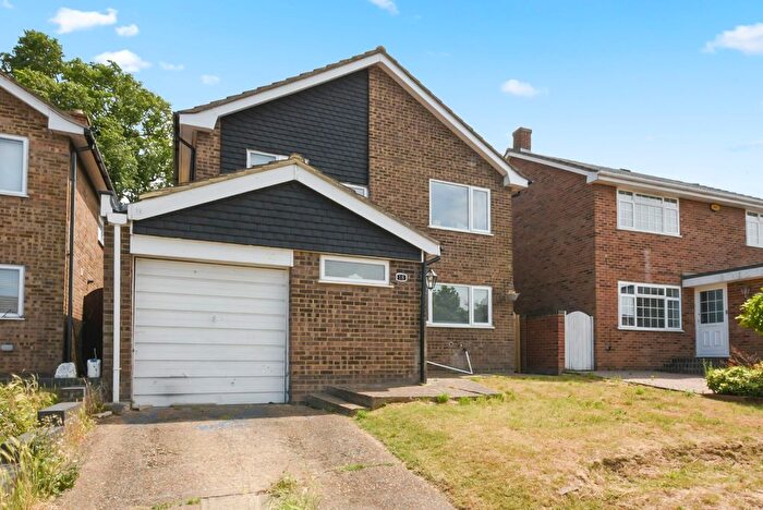 4 Bedroom Detached House For Sale In View Road, Cliffe Woods, Rochester, ME3