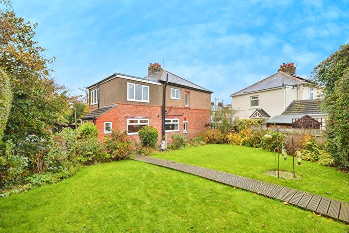 3 Bedroom Detached House For Sale In Pine Road, Guisborough, TS14