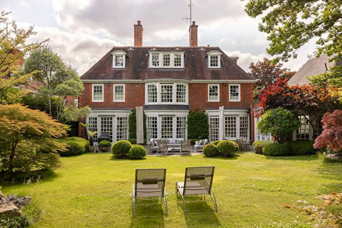 6 Bedroom Detached House For Sale In Ingram Avenue, London, NW11