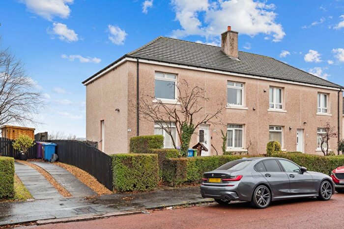 2 Bedroom Flat For Sale In Caldwell Avenue, Knightswood, Glasgow, G13
