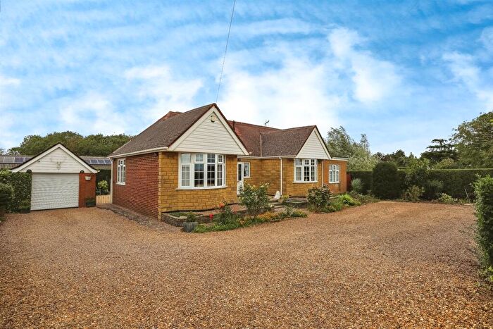 5 Bedroom Bungalow For Sale In Coates Road, Whittlesey, Peterborough, PE7