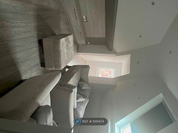 2 Bedroom Flat To Rent In Hull, Hull HU5