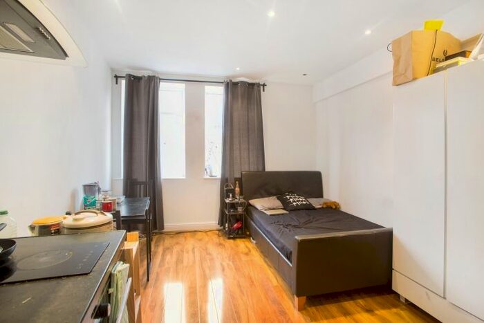 Studio To Rent In Gateforth Street, London, NW8