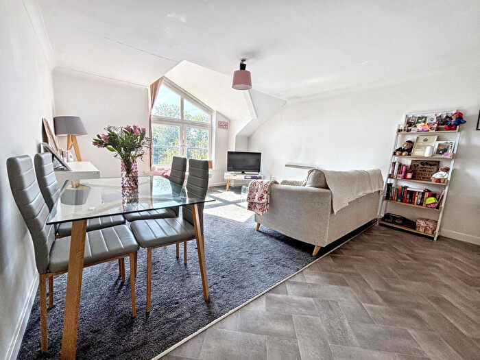 2 Bedroom Apartment For Sale In Palatine Place, Dunston, Gateshead, Tyne And Wear, NE11