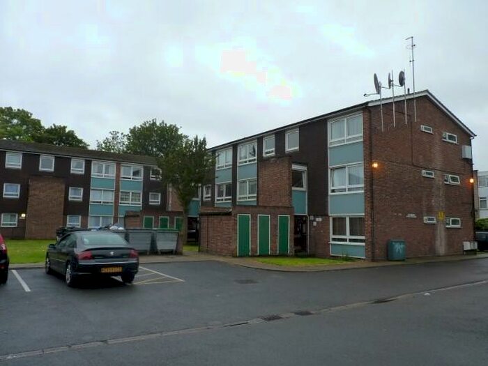 1 Bedroom Flat To Rent In Baldewyne Court, Lansdowne Road, London, N17