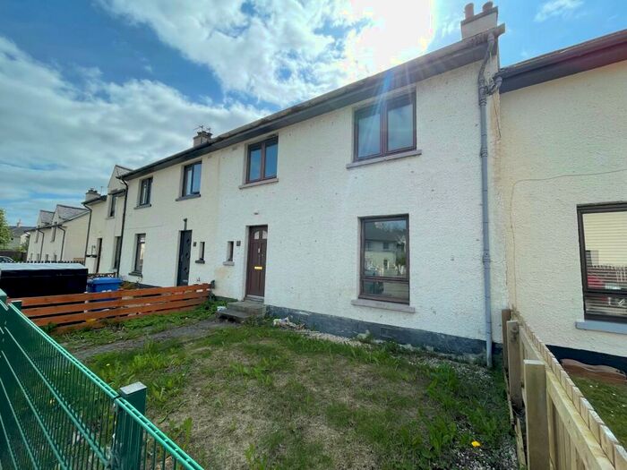 3 Bedroom Terraced House For Sale In Orchard Park, Beauly., IV4