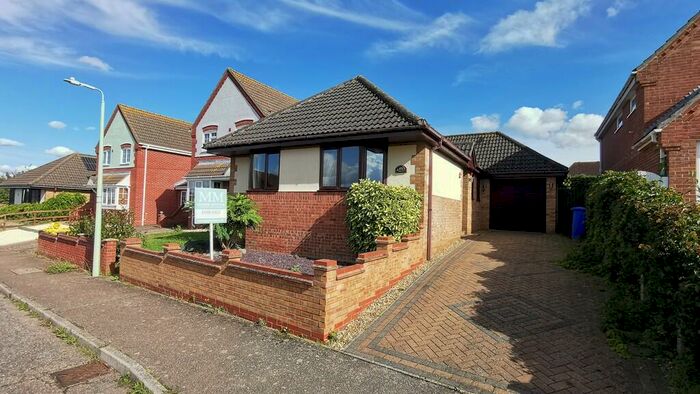 3 Bedroom Detached Bungalow To Rent In Nicholson Drive, Beccles, NR34