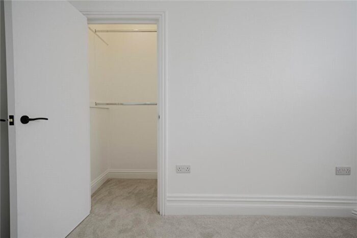 2 Bedroom Apartment To Rent In Cathedral Road, Pontcanna, Cardiff, CF11