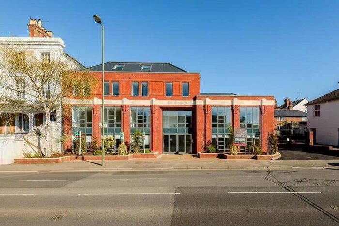 1 Bedroom Apartment To Rent In The Barbican, East Street, Farnham, GU9