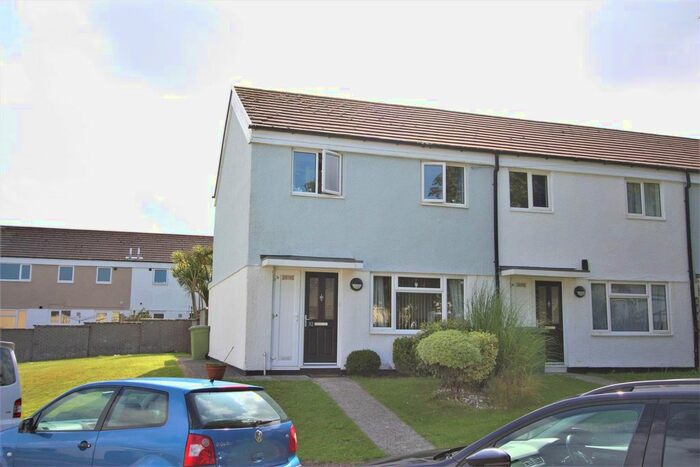 3 Bedroom Property To Rent In Calshot Close, St Columb Minor, Newquay, TR7