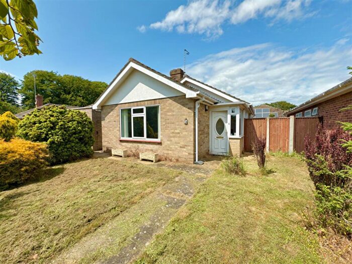 2 Bedroom Detached Bungalow For Sale In Mills Drive, Corton, Lowestoft, NR32