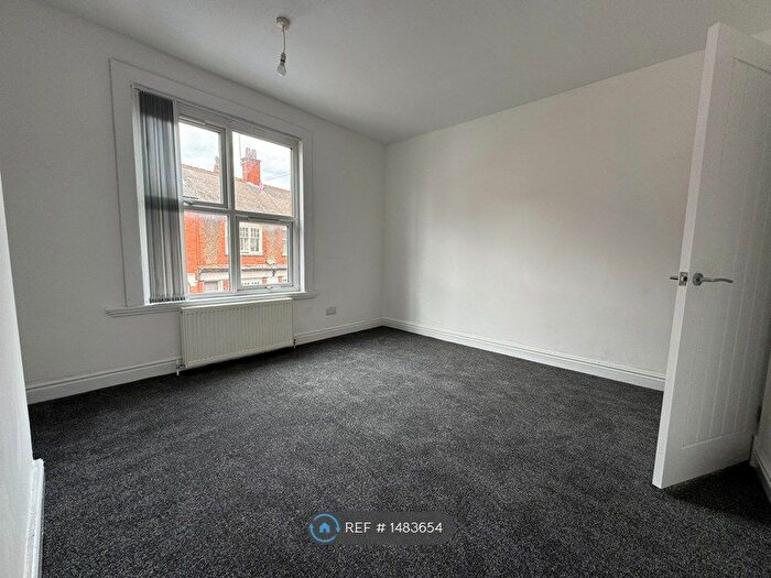 4 Bedroom Terraced House To Rent In Paget Road, Leicester, LE3