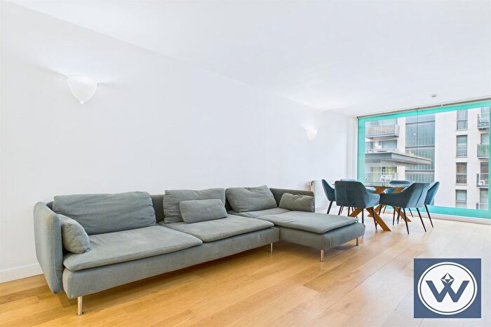 2 Bedroom Flat To Rent In Cardinal Building, Station Approach, UB3