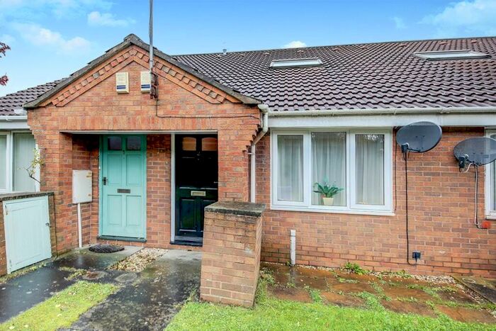 1 Bedroom Bungalow To Rent In Drybeck Walk, Cramlington, Northumberland, NE23