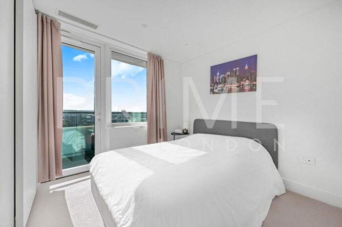 2 Bedroom Apartment To Rent In Lombard Wharf, Lombard Road, Battersea, SW11
